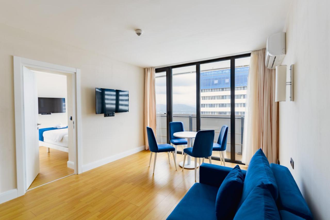 Manco Apartments Batumi Esterno foto